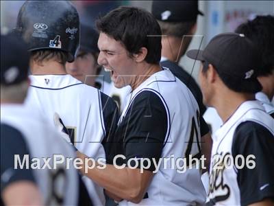 Thumbnail 1 in St. Francis vs. Foothill (D2 Section Final) photogallery.