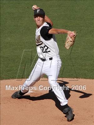 Thumbnail 2 in St. Francis vs. Foothill (D2 Section Final) photogallery.