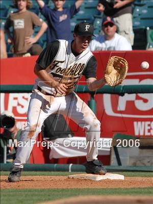Thumbnail 1 in St. Francis vs. Foothill (D2 Section Final) photogallery.