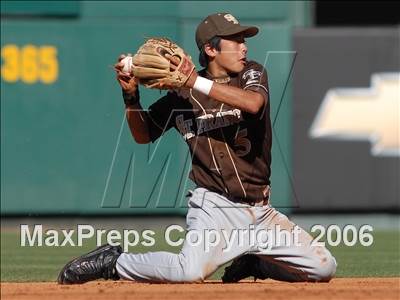Thumbnail 1 in St. Francis vs. Foothill (D2 Section Final) photogallery.