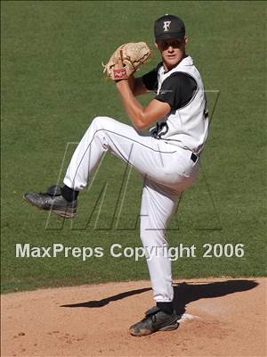 Thumbnail 1 in St. Francis vs. Foothill (D2 Section Final) photogallery.