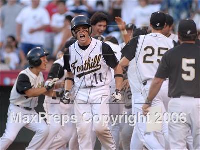 Thumbnail 1 in St. Francis vs. Foothill (D2 Section Final) photogallery.