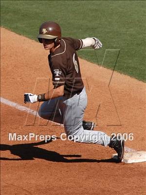 Thumbnail 3 in St. Francis vs. Foothill (D2 Section Final) photogallery.