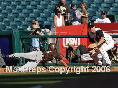 Thumbnail 2 in St. Francis vs. Foothill (D2 Section Final) photogallery.
