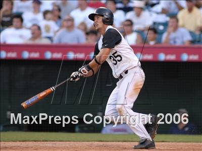 Thumbnail 3 in St. Francis vs. Foothill (D2 Section Final) photogallery.