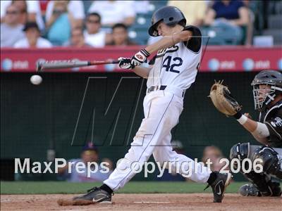 Thumbnail 1 in St. Francis vs. Foothill (D2 Section Final) photogallery.