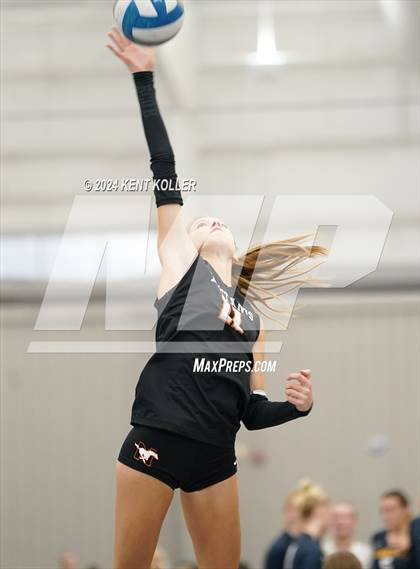 Thumbnail 2 in Northville vs. Novi (Motor City Power Series) photogallery.