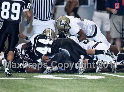 Thumbnail 3 in Hanks vs. Foster (Dave Campbell's Texas Football Classic) photogallery.