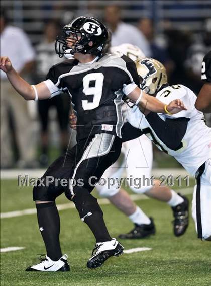 Thumbnail 3 in Hanks vs. Foster (Dave Campbell's Texas Football Classic) photogallery.