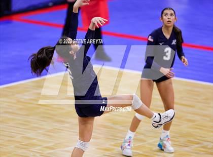 Thumbnail 2 in Pine Creek vs. Ralston Valley (CHSAA 5A First Round) photogallery.