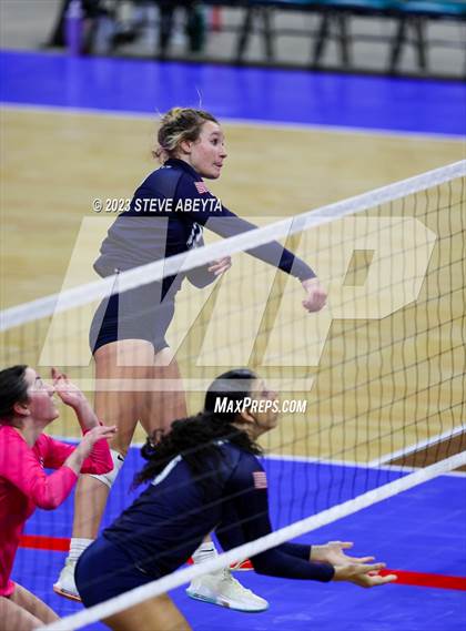 Thumbnail 3 in Pine Creek vs. Ralston Valley (CHSAA 5A First Round) photogallery.