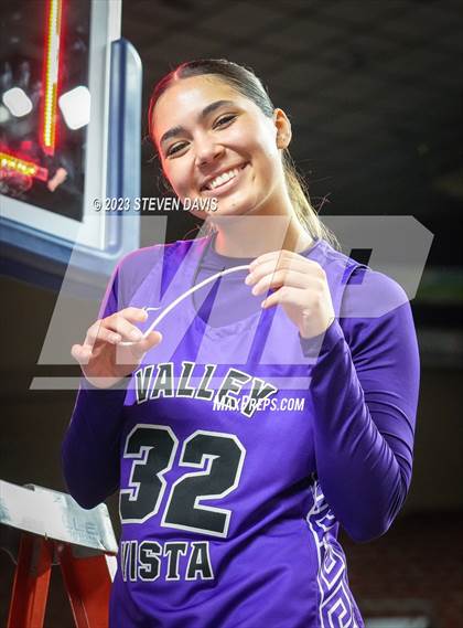Thumbnail 2 in Valley Vista @ Dobson (AIA 6A Final Awards) photogallery.