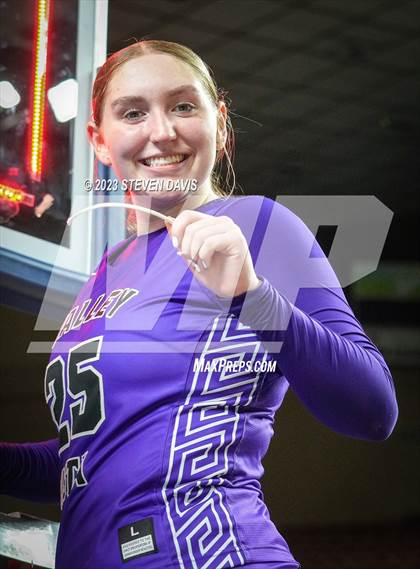 Thumbnail 3 in Valley Vista @ Dobson (AIA 6A Final Awards) photogallery.