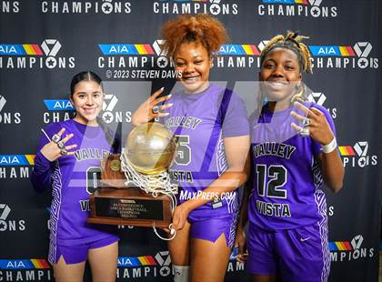 Thumbnail 2 in Valley Vista @ Dobson (AIA 6A Final Awards) photogallery.