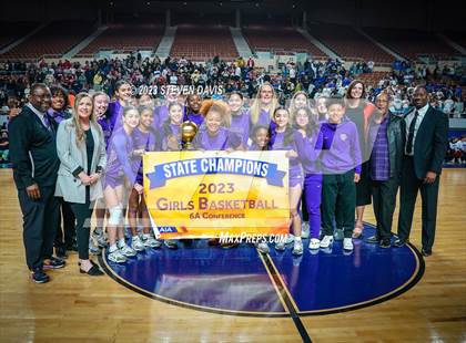 Thumbnail 1 in Valley Vista @ Dobson (AIA 6A Final Awards) photogallery.