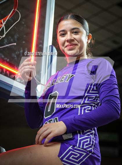 Thumbnail 2 in Valley Vista @ Dobson (AIA 6A Final Awards) photogallery.