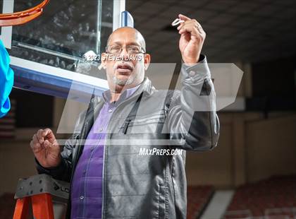 Thumbnail 3 in Valley Vista @ Dobson (AIA 6A Final Awards) photogallery.