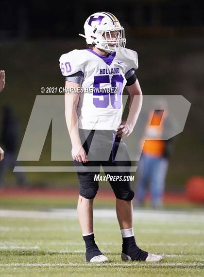 Thumbnail 3 in Holland vs. Centerville (UIL 2A Regional Playoff) photogallery.