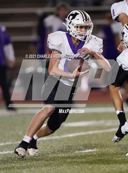 Thumbnail 3 in Holland vs. Centerville (UIL 2A Regional Playoff) photogallery.