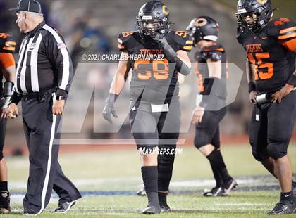 Thumbnail 1 in Holland vs. Centerville (UIL 2A Regional Playoff) photogallery.