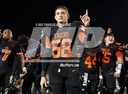 Thumbnail 1 in Holland vs. Centerville (UIL 2A Regional Playoff) photogallery.