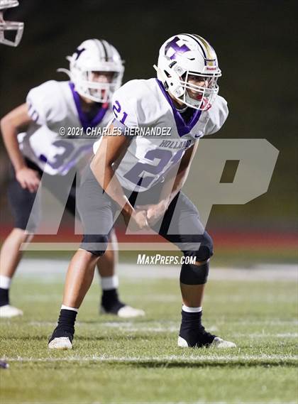 Thumbnail 1 in Holland vs. Centerville (UIL 2A Regional Playoff) photogallery.