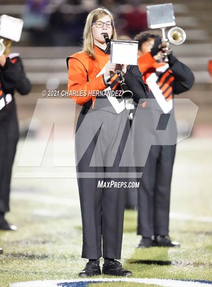 Thumbnail 3 in Holland vs. Centerville (UIL 2A Regional Playoff) photogallery.
