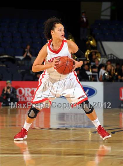 Thumbnail 2 in Santiago vs. Mater Dei (CIF SS D1AA Semifinal) photogallery.