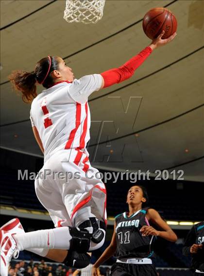 Thumbnail 2 in Santiago vs. Mater Dei (CIF SS D1AA Semifinal) photogallery.