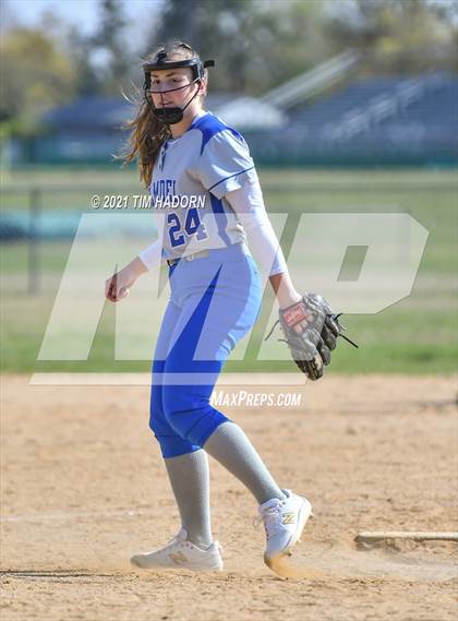 Thumbnail 3 in Holmdel @ Brick Township photogallery.