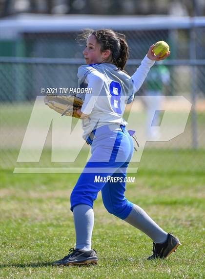 Thumbnail 3 in Holmdel @ Brick Township photogallery.