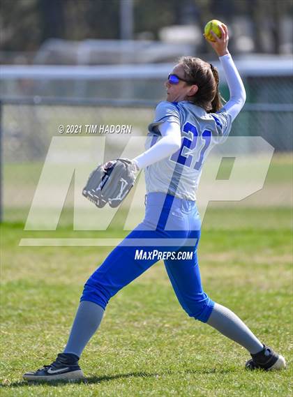 Thumbnail 1 in Holmdel @ Brick Township photogallery.