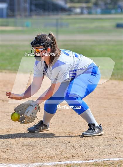 Thumbnail 3 in Holmdel @ Brick Township photogallery.