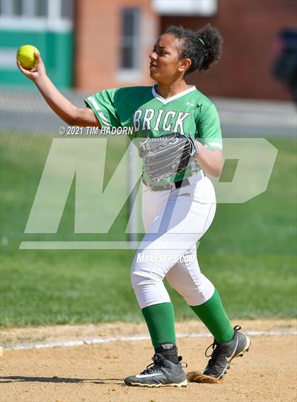 Thumbnail 3 in Holmdel @ Brick Township photogallery.