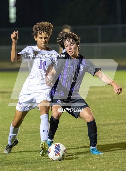 Thumbnail 3 in Village Christian Academy vs Jack Britt (Battle for the Bell) photogallery.