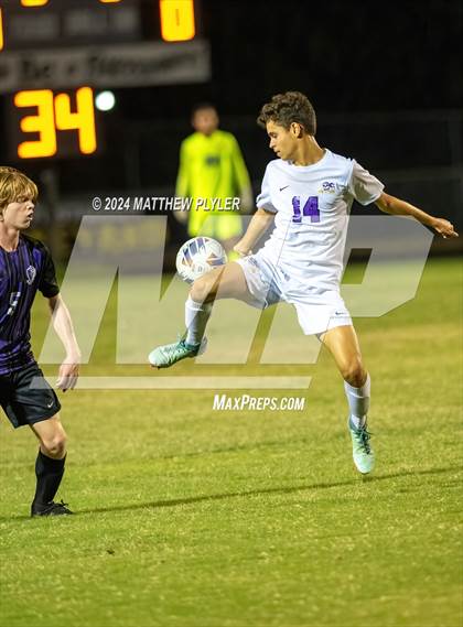 Thumbnail 2 in Village Christian Academy vs Jack Britt (Battle for the Bell) photogallery.