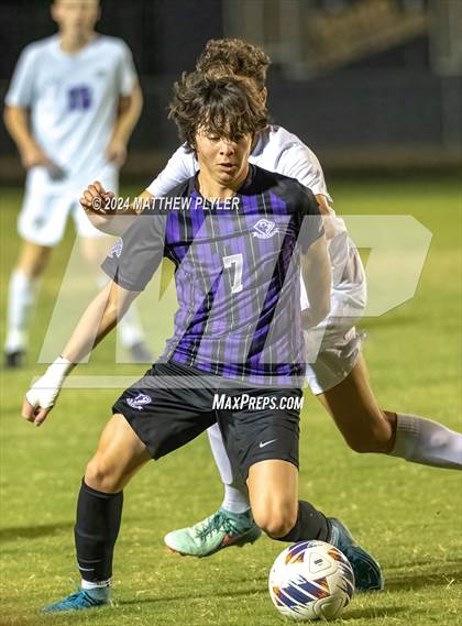 Thumbnail 3 in Village Christian Academy vs Jack Britt (Battle for the Bell) photogallery.