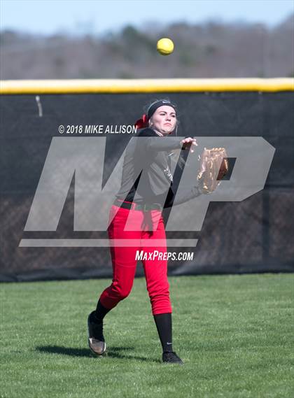 Thumbnail 2 in Whitwell vs Girls Prep photogallery.