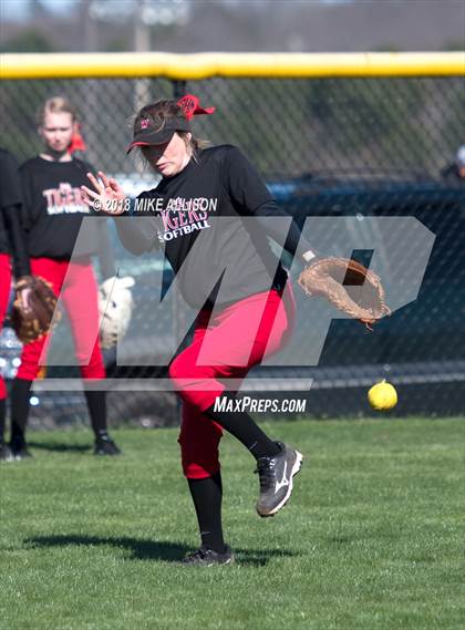 Thumbnail 1 in Whitwell vs Girls Prep photogallery.