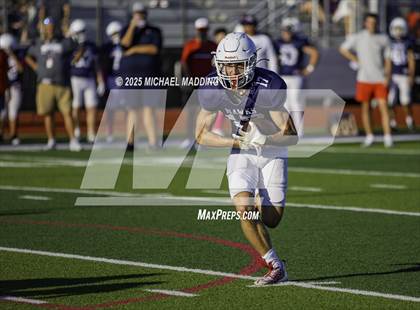 Thumbnail 3 in JV: Bridge City vs Hardin-Jefferson photogallery.