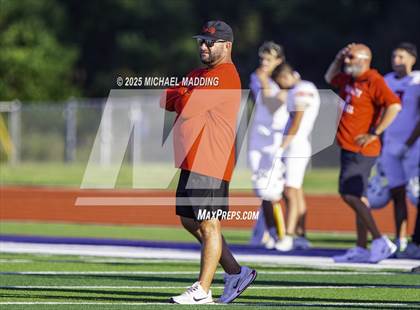 Thumbnail 3 in JV: Bridge City vs Hardin-Jefferson photogallery.