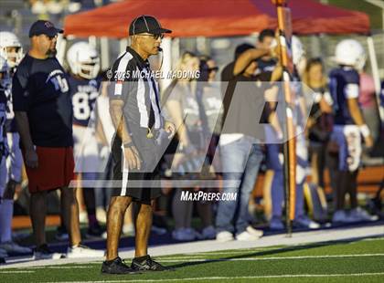 Thumbnail 3 in JV: Bridge City vs Hardin-Jefferson photogallery.
