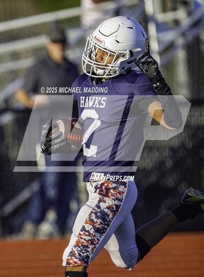 Thumbnail 2 in JV: Bridge City vs Hardin-Jefferson photogallery.