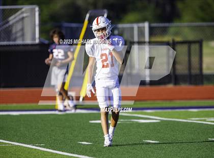 Thumbnail 3 in JV: Bridge City vs Hardin-Jefferson photogallery.