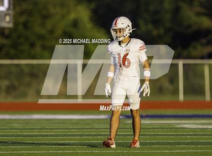 Thumbnail 2 in JV: Bridge City vs Hardin-Jefferson photogallery.