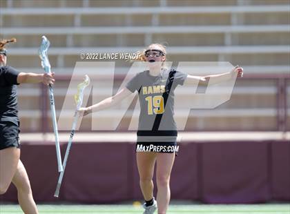 Thumbnail 2 in Green Mountain vs. Thompson Valley (CHSAA 4A Championship) photogallery.