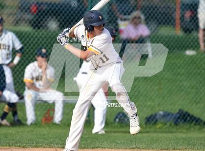 Thumbnail 3 in Loomis Chaffee @ Trinity-Pawling photogallery.