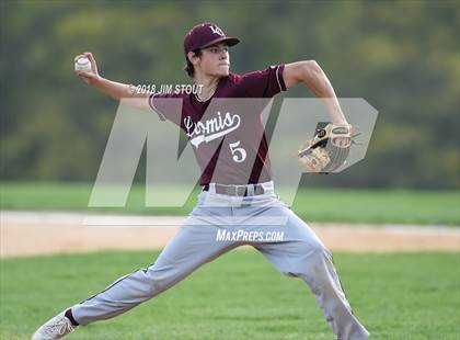 Thumbnail 3 in Loomis Chaffee @ Trinity-Pawling photogallery.
