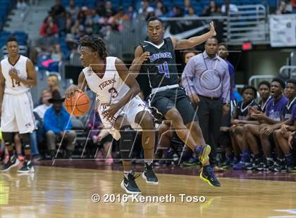 Thumbnail 1 in Lincoln vs. Silsbee (UIL 4A Final) photogallery.