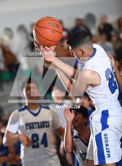 Thumbnail 2 in Maywood Academy vs. Sun Valley Magnet (CIF LACS D4 Final) photogallery.